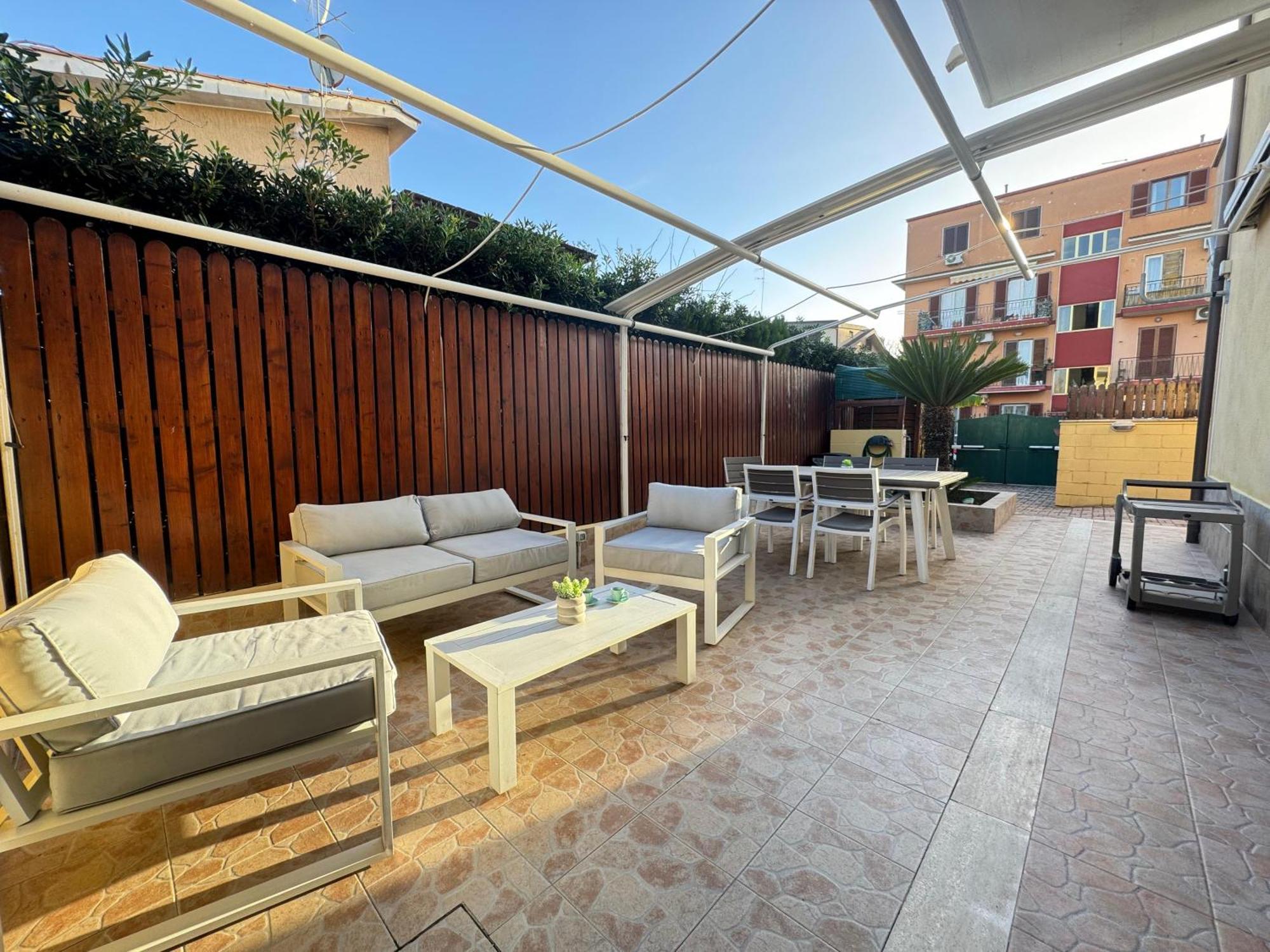 Casa Letizia Lägenhet Ladispoli Exteriör bild